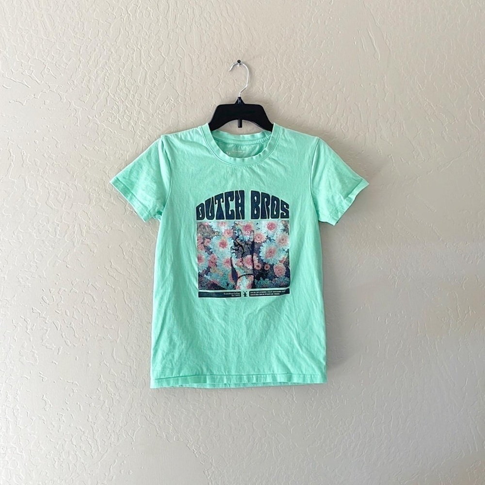 🌿Final Sale Dutch‎ Bros Green Peace ✌🏼 Tshirt